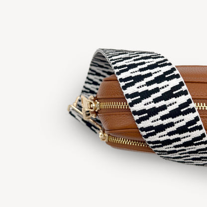 Black & White Zigzag Strap