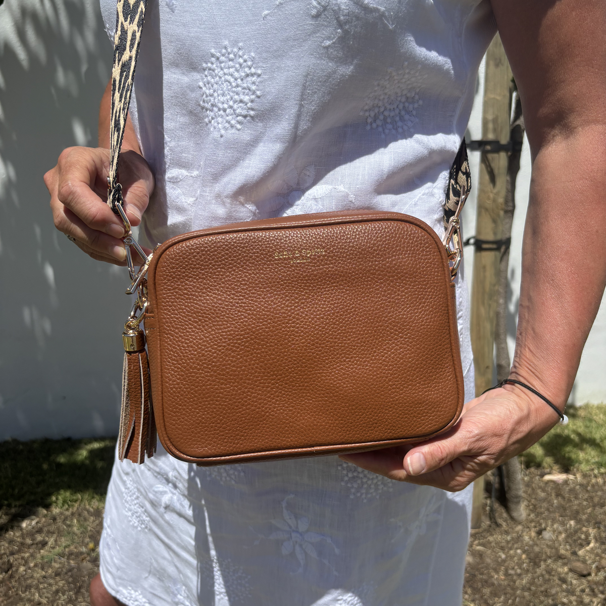Lyla Crossbody Bag - Tan