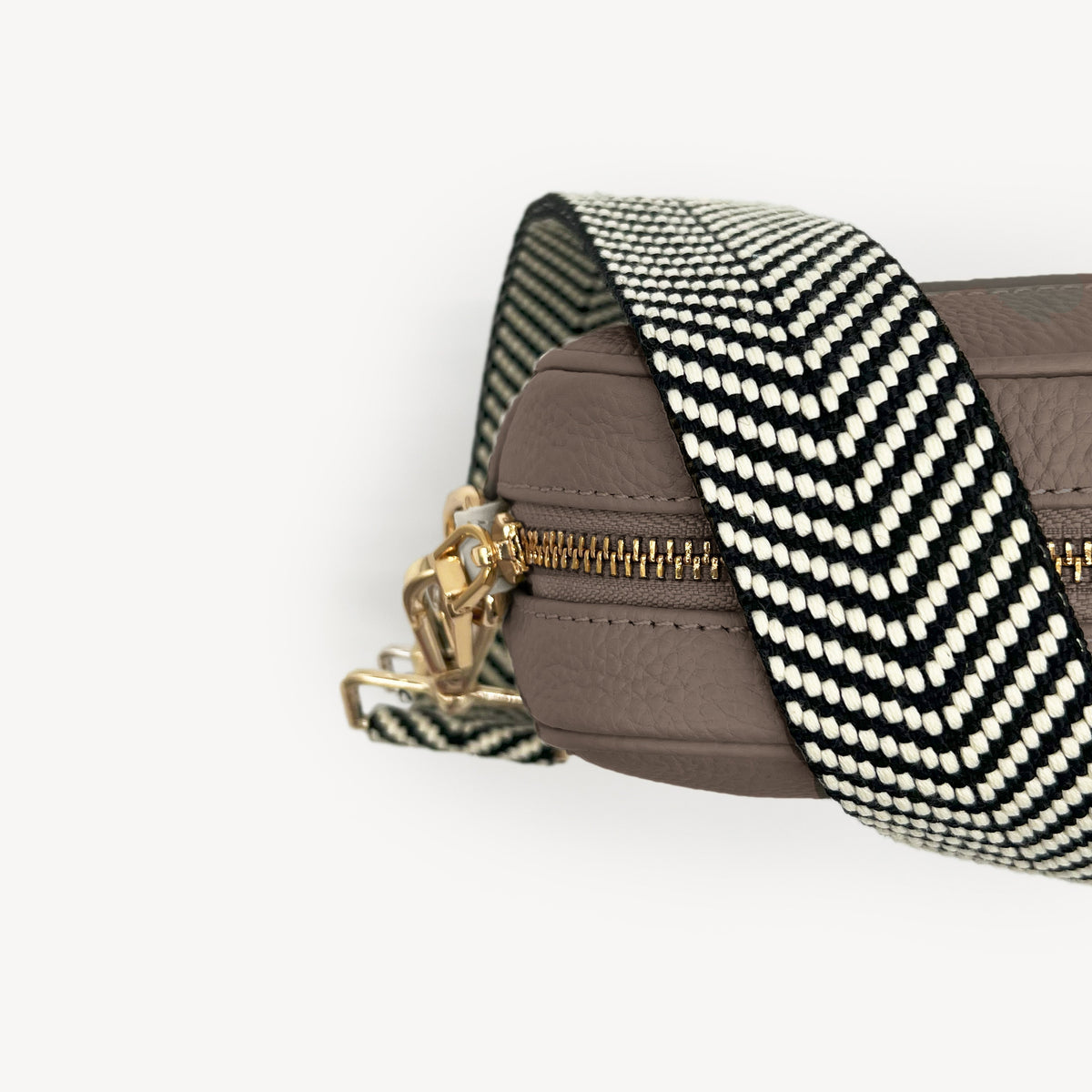 Black & White Chevron Strap